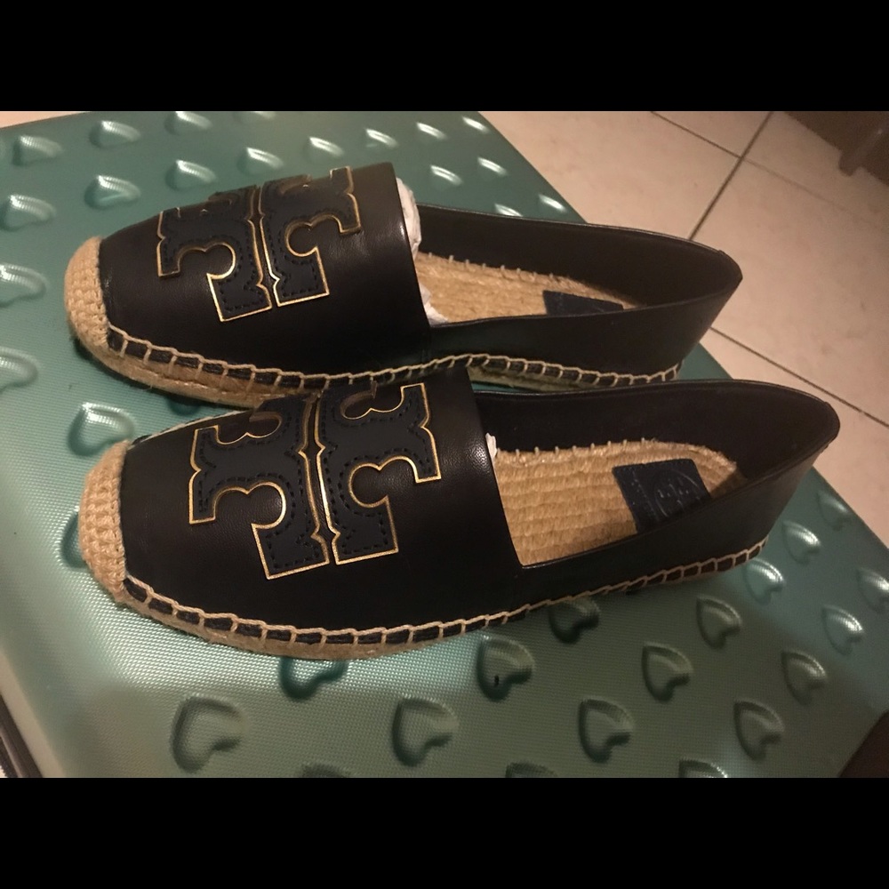 Tory Burch - Picture 3 of 7